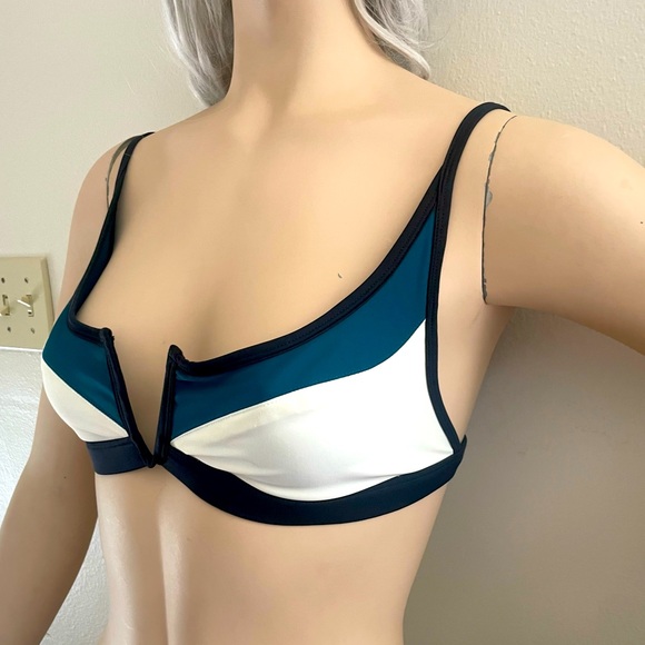 FAE Swim Gypsy Bikini Top - Picture 2 of 7